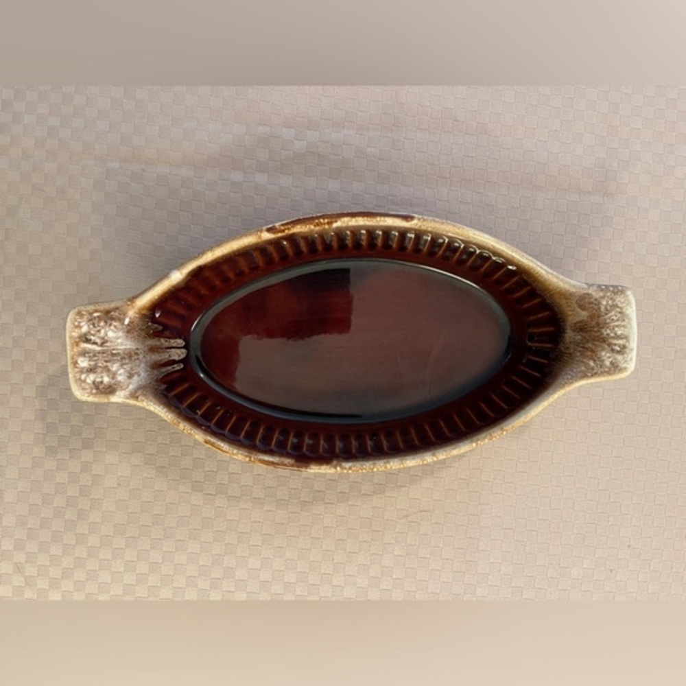McCoy vintage brown drip glaze pottery au gratin dish 7033 USA.